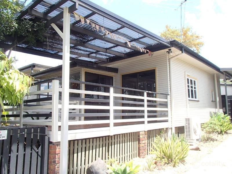 21 Minnis St, Eastern Heights, QLD 4305