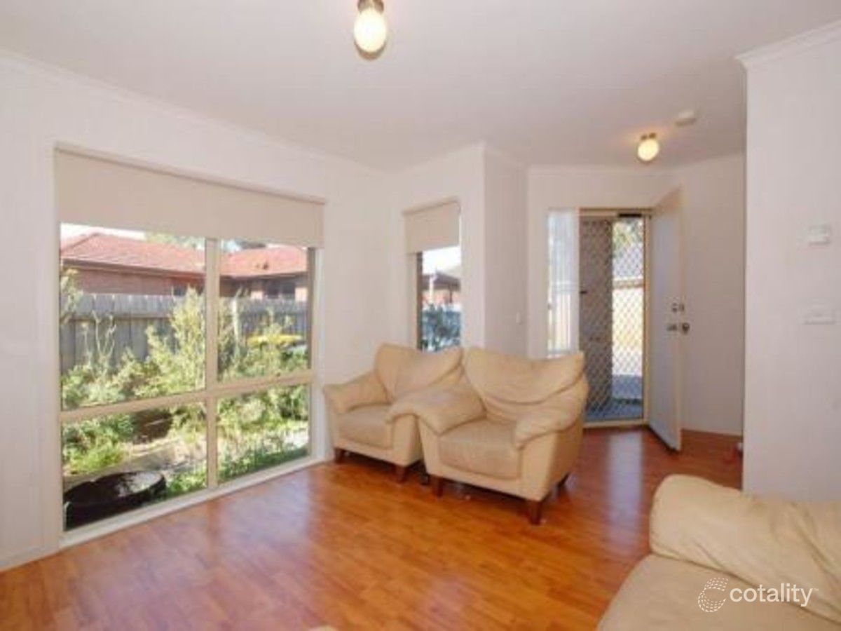 13a Honeyeater Pl, Carrum Downs, VIC 3201