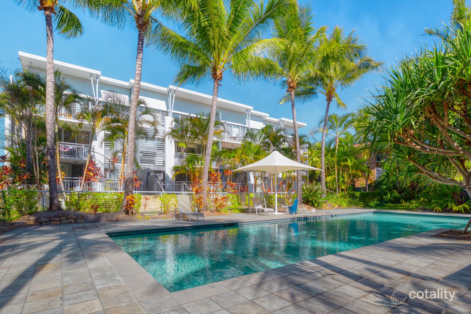 17/13-23 Bright Ave, Labrador, QLD 4215