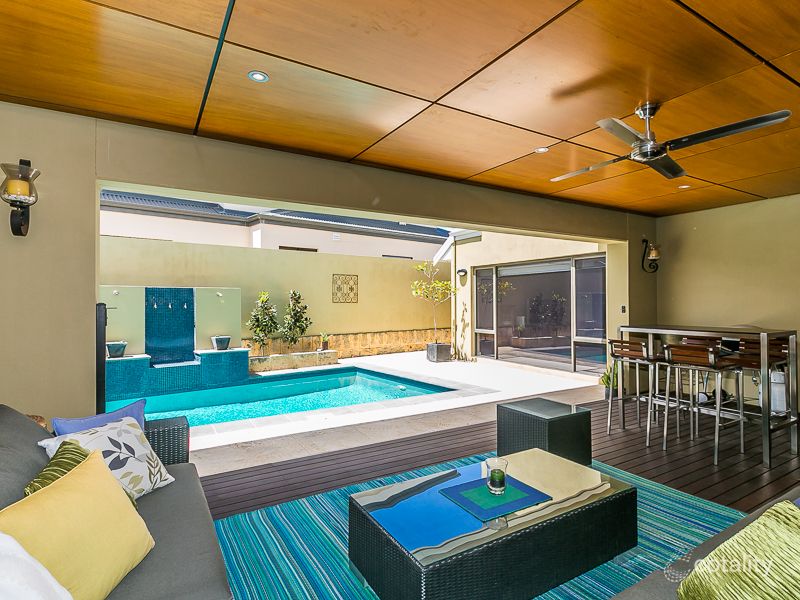 14 Canarias Way, Hillarys, WA 6025