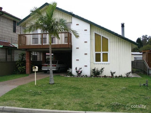 842 Macquarie Dr, Croudace Bay, NSW 2280