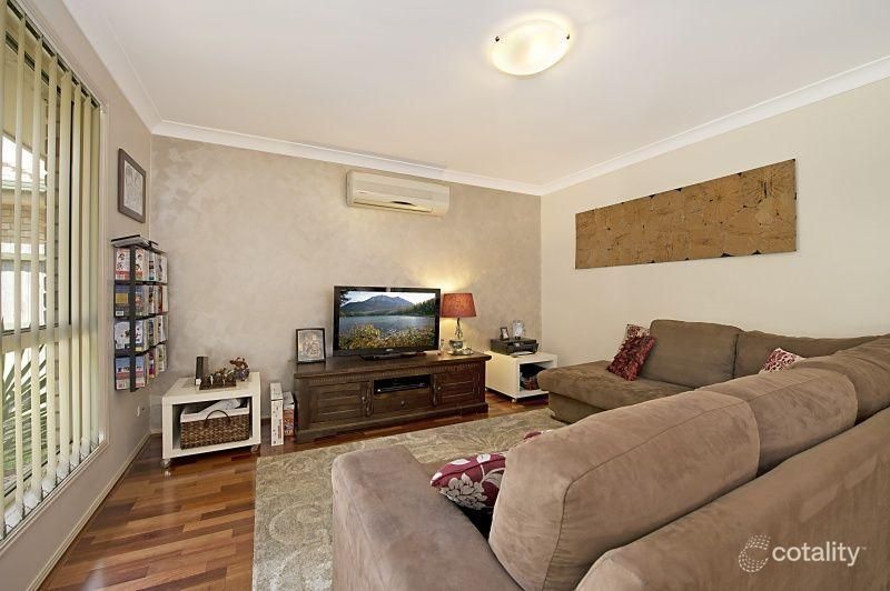 10 Monaghan Cres, North Lakes, QLD 4509