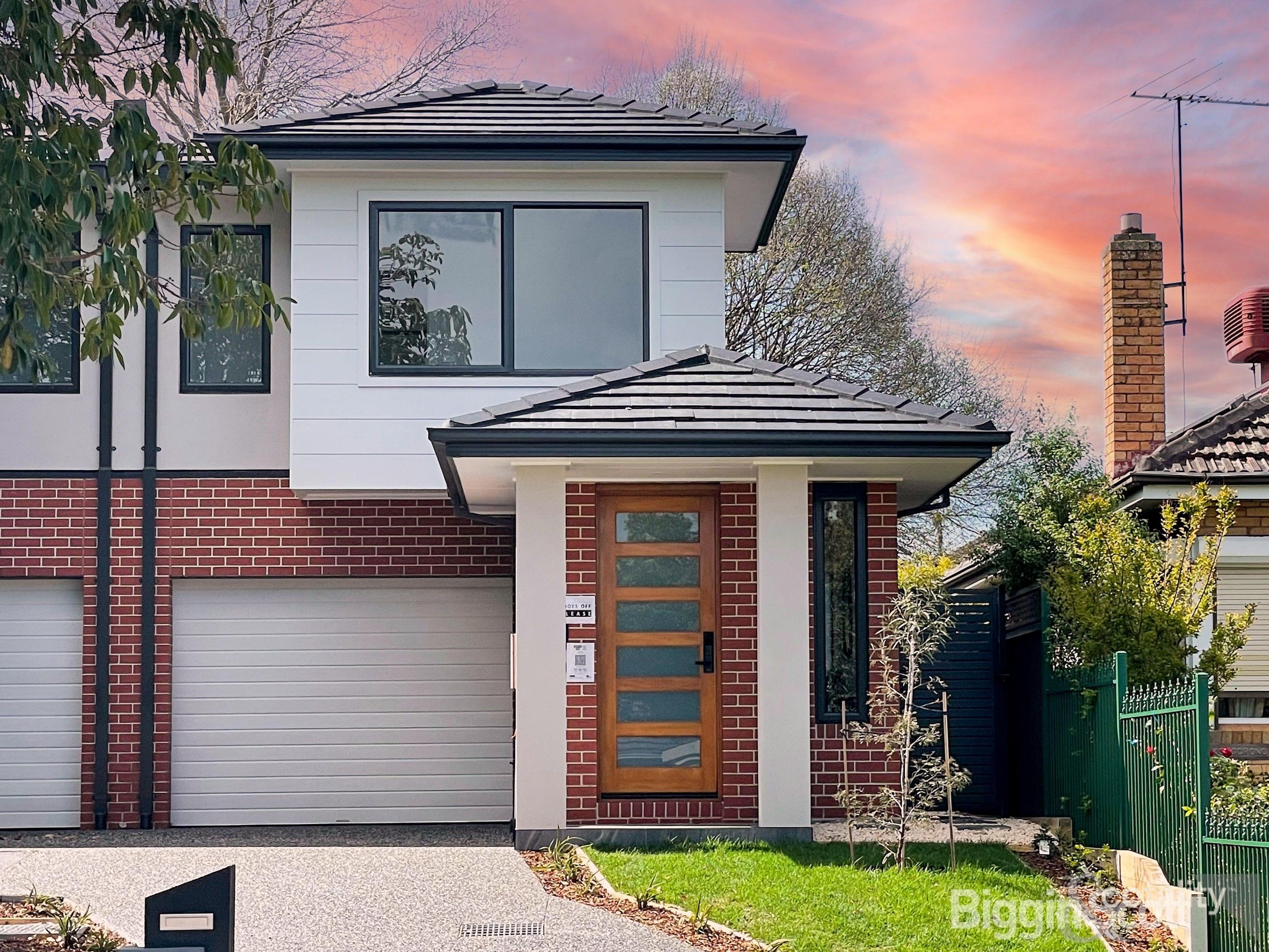 25a Loudon Rd, Burwood, VIC 3125
