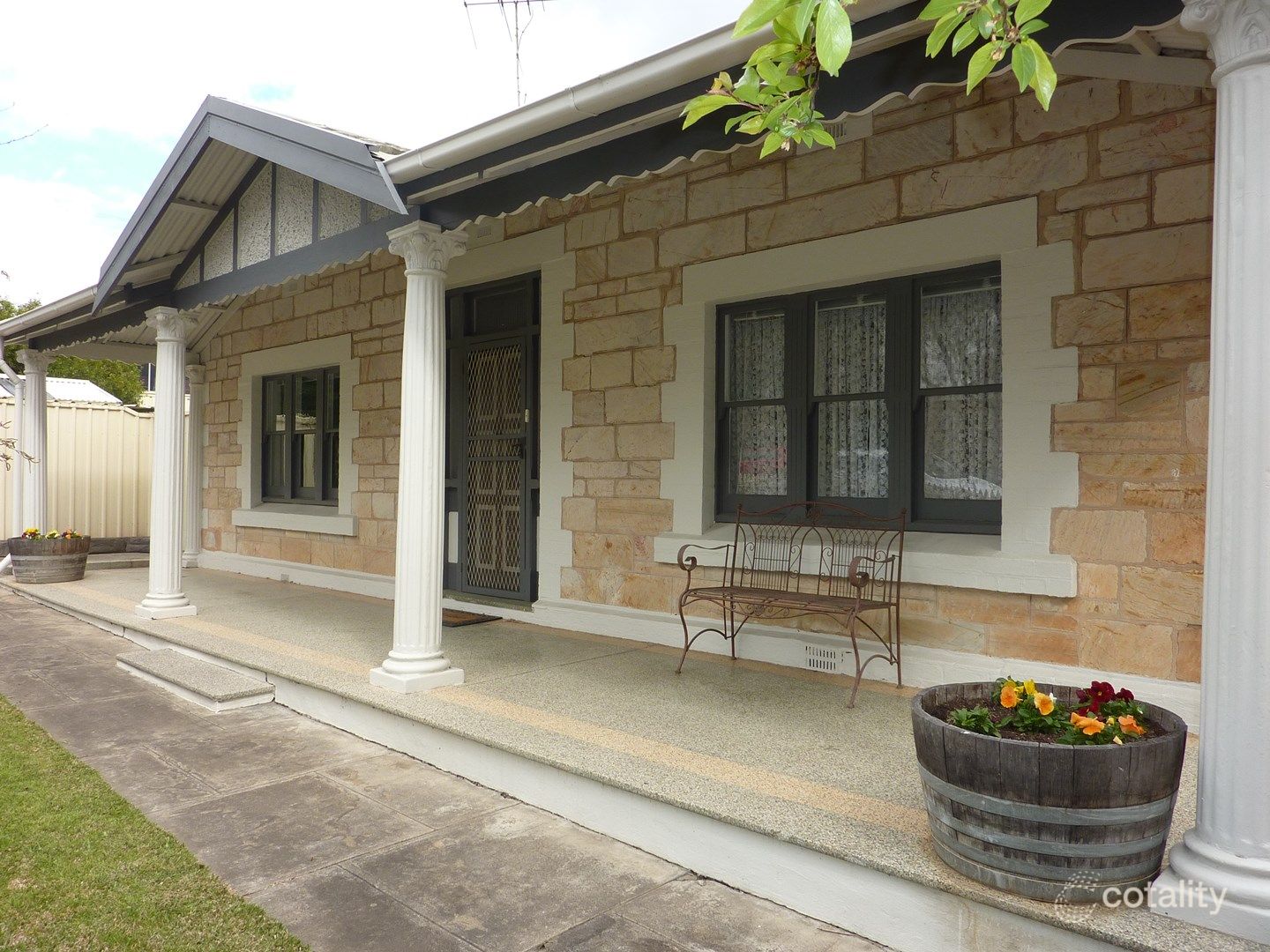 6 Woodside Rd, Lobethal, SA 5241