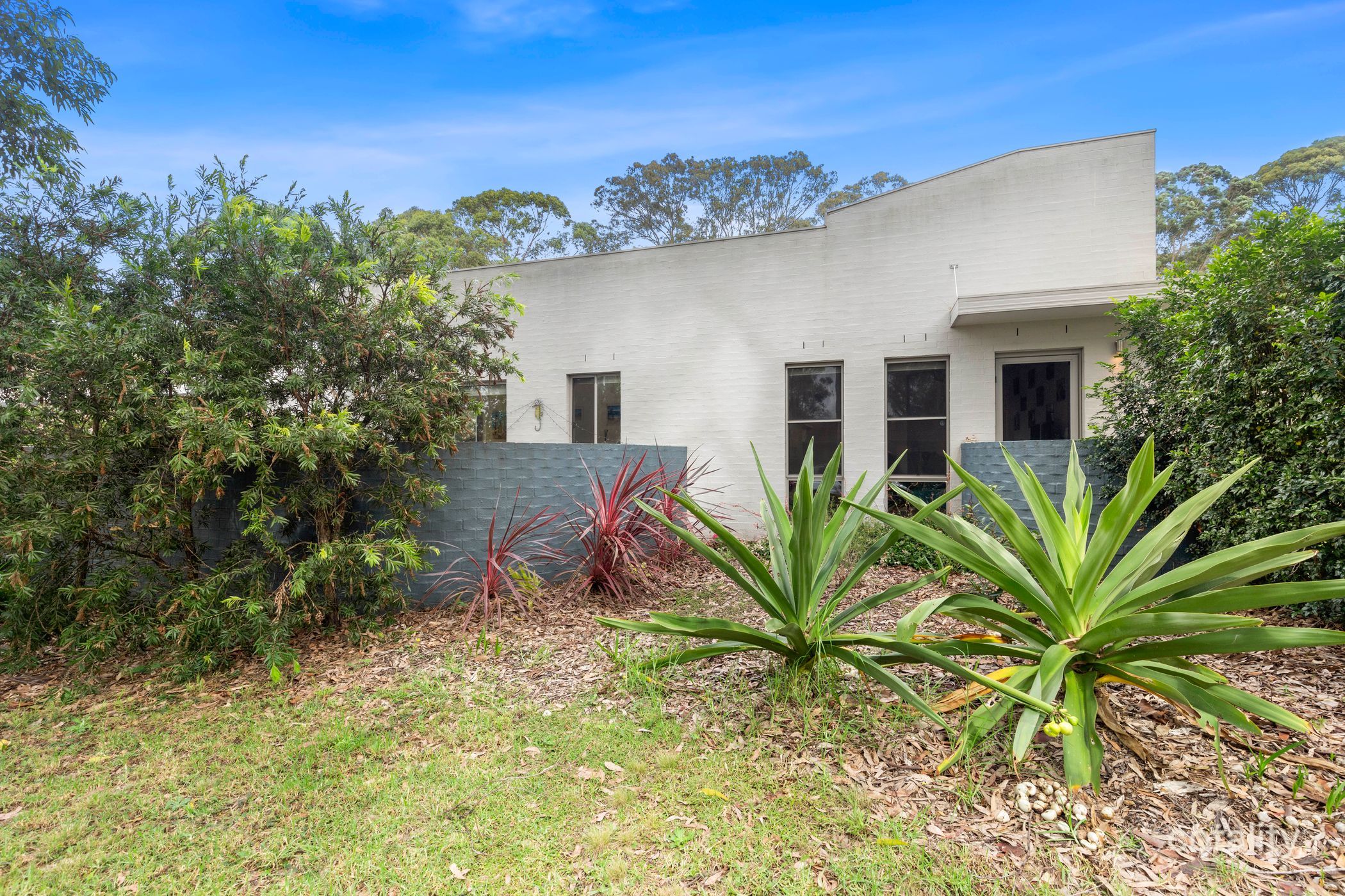 1/19 Hilmer Ave, Mossy Point, NSW 2537