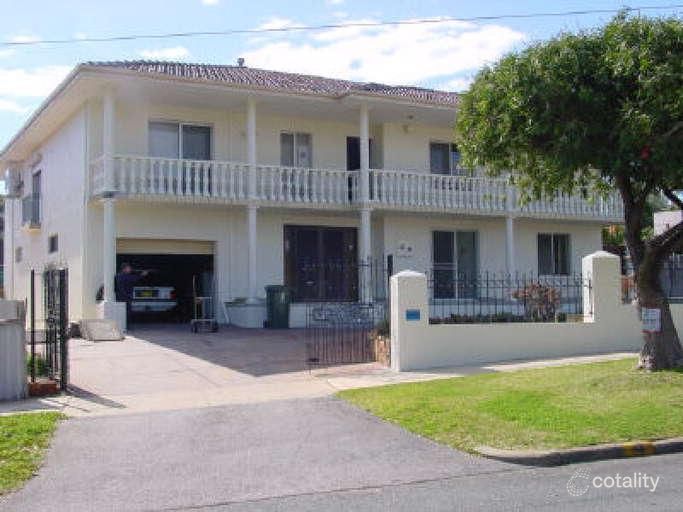 4 Haynes St, North Perth, WA 6006