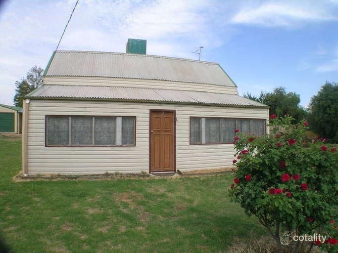 2 Ballandry St, Whitton, NSW 2705