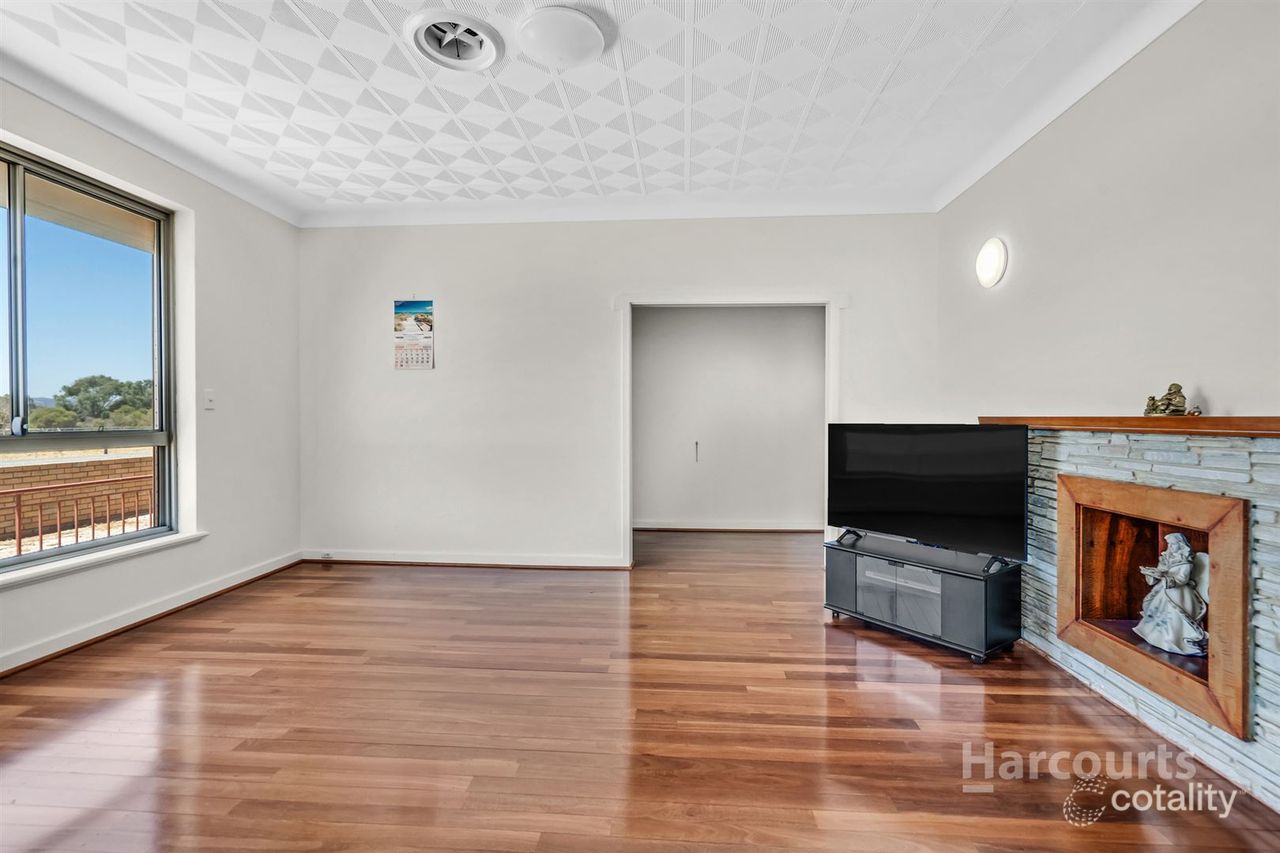 819 Corio Rd, Ravenswood, WA 6208