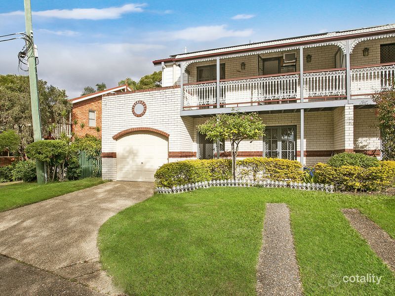 4/61 Paddington Dr, Carrara, QLD 4211