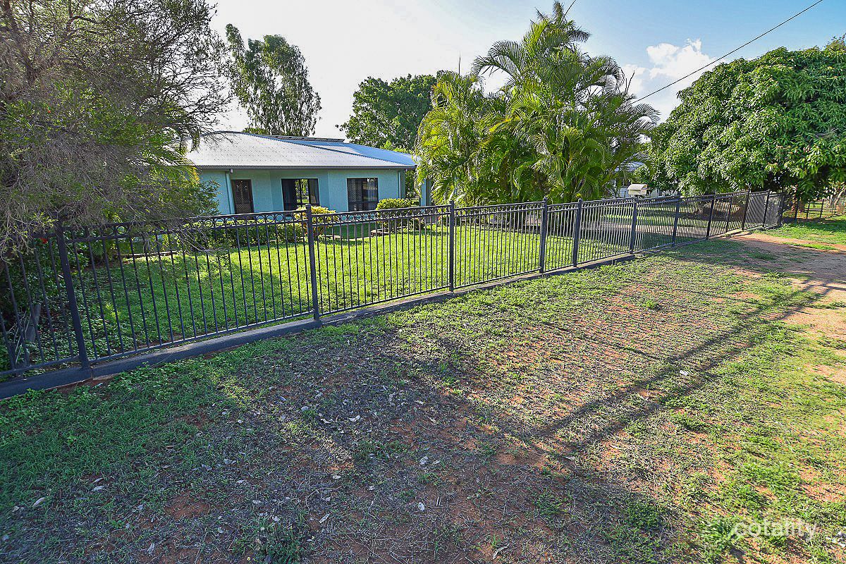 24 Gordon St, Richmond Hill, QLD 4820