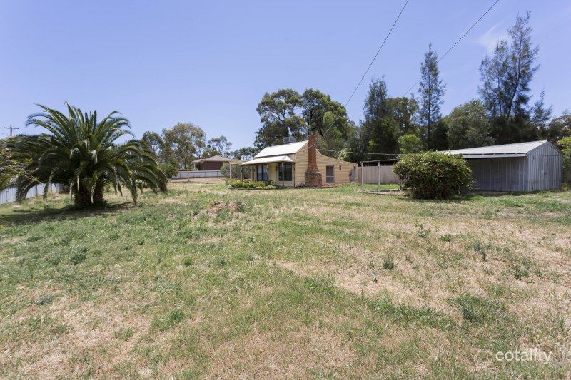 34 Hodgson St, Eaglehawk, VIC 3556