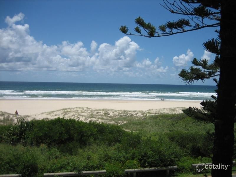446 The Esplanade, Palm Beach, QLD 4221