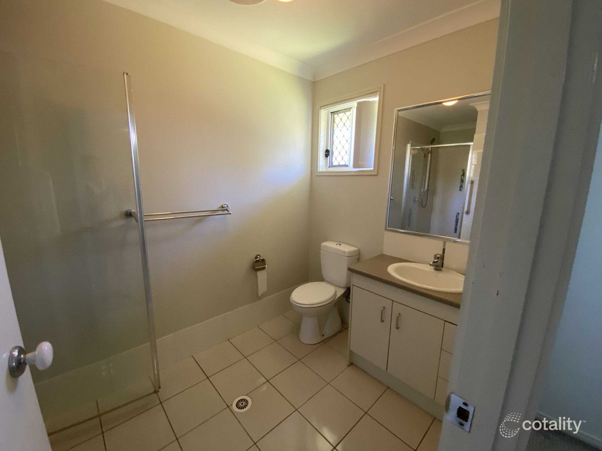 2/3 Rose Bud Ct, Warwick, QLD 4370