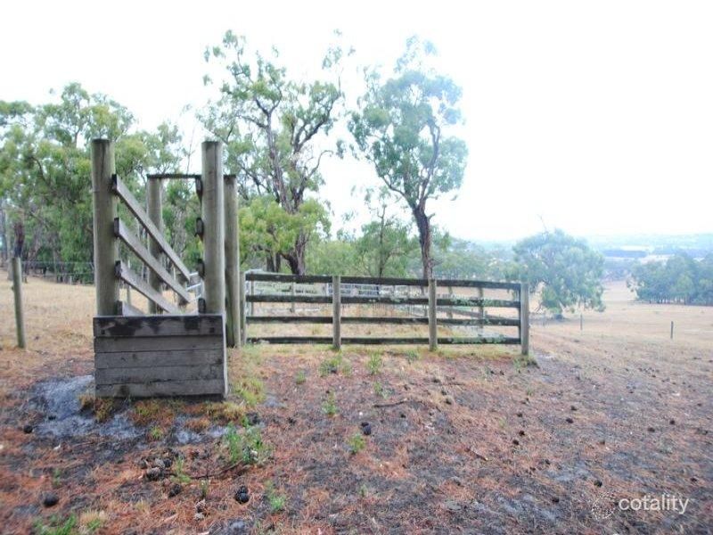 200 Armstrongs Rd, Meeniyan, VIC 3956