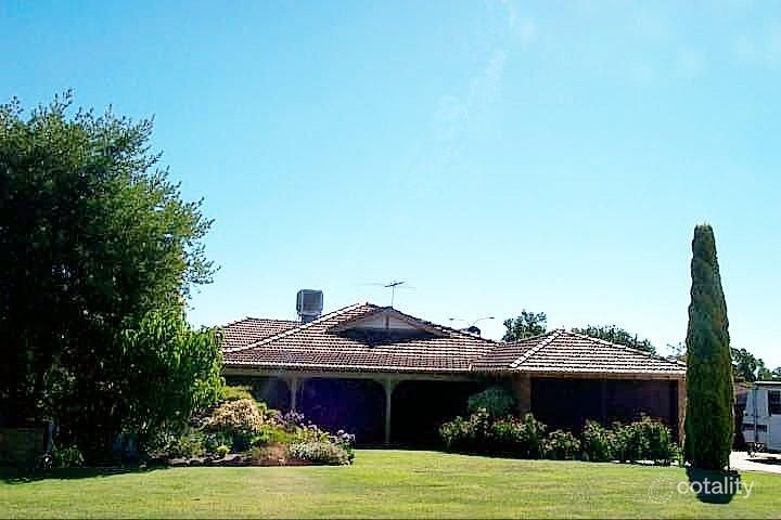 26 Dean Rd, Bateman, WA 6150
