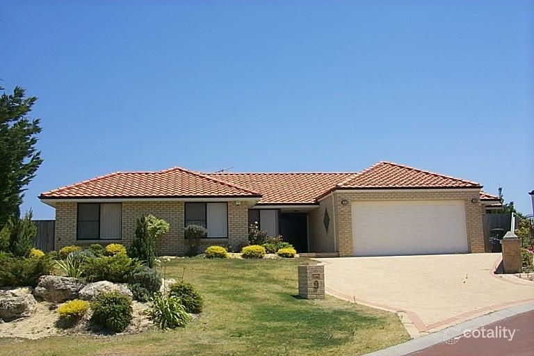 9 Hermitage Pl, Hillarys, WA 6025
