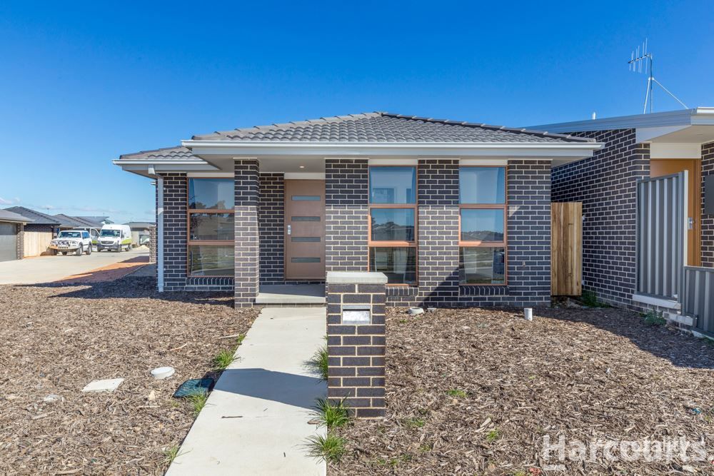 132 Bernard Heinze Ave, Moncrieff, ACT 2914