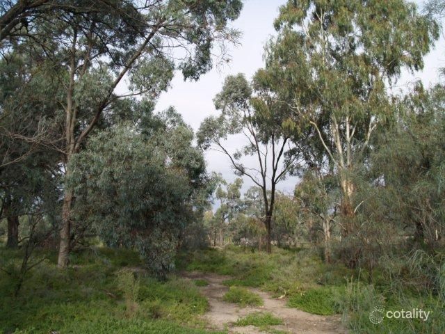 64 Page Dr, Blanchetown, SA 5357