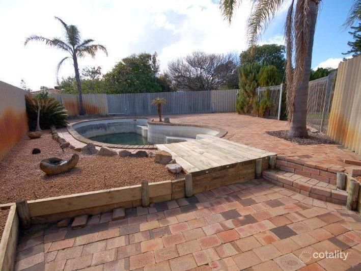 14 Chidley Pl, Rockingham, WA 6168