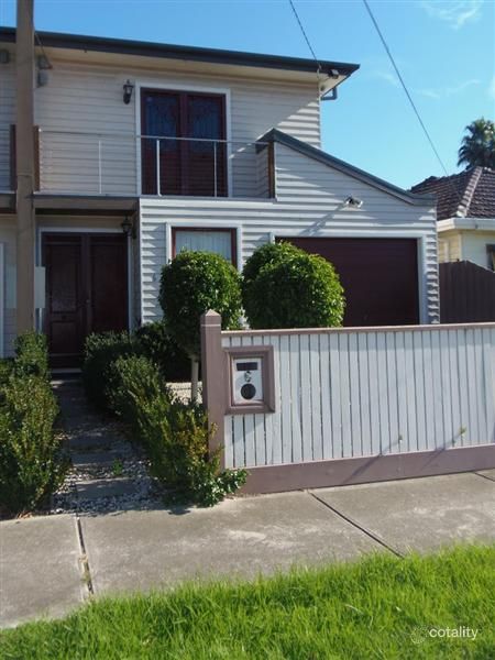 6 Blackmore St, Sunshine North, VIC 3020