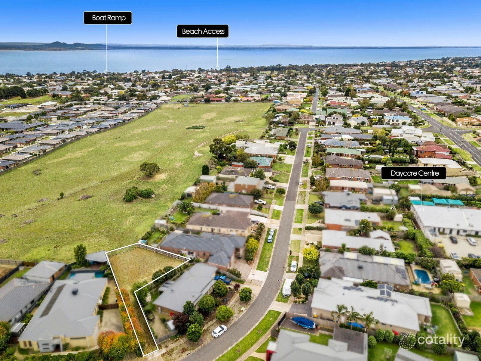 24 Eastwood Cres, Drysdale, VIC 3222