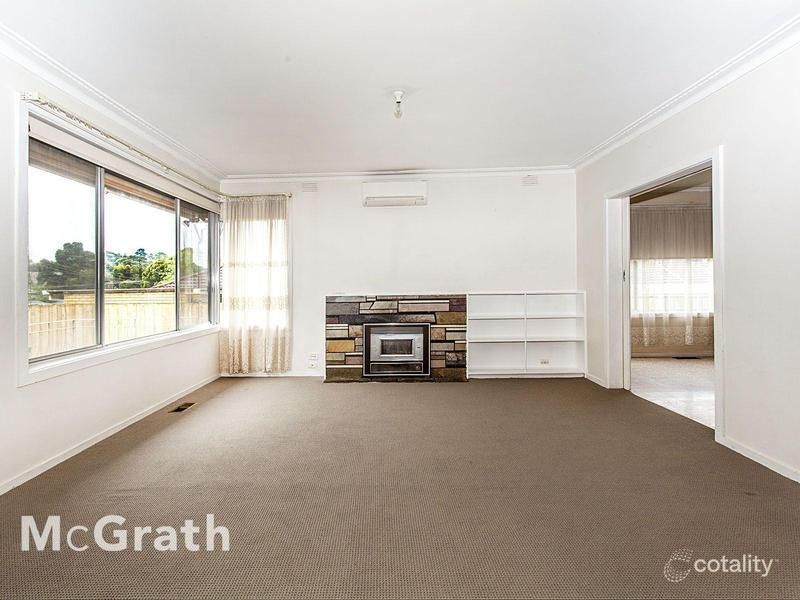 1 Ben Hogan Ct, Mount Waverley, VIC 3149