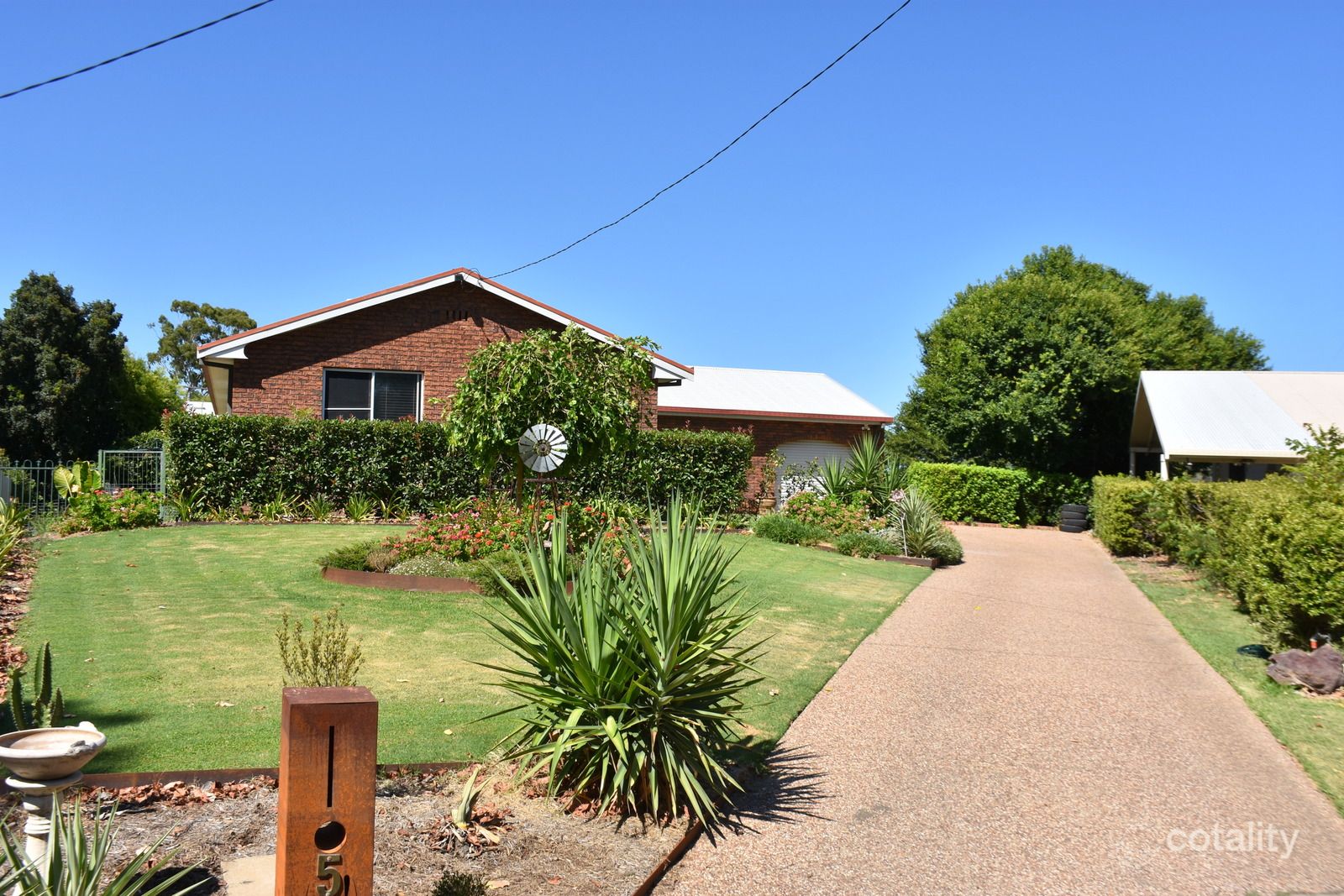 5 Myall Pl, Moree, NSW 2400