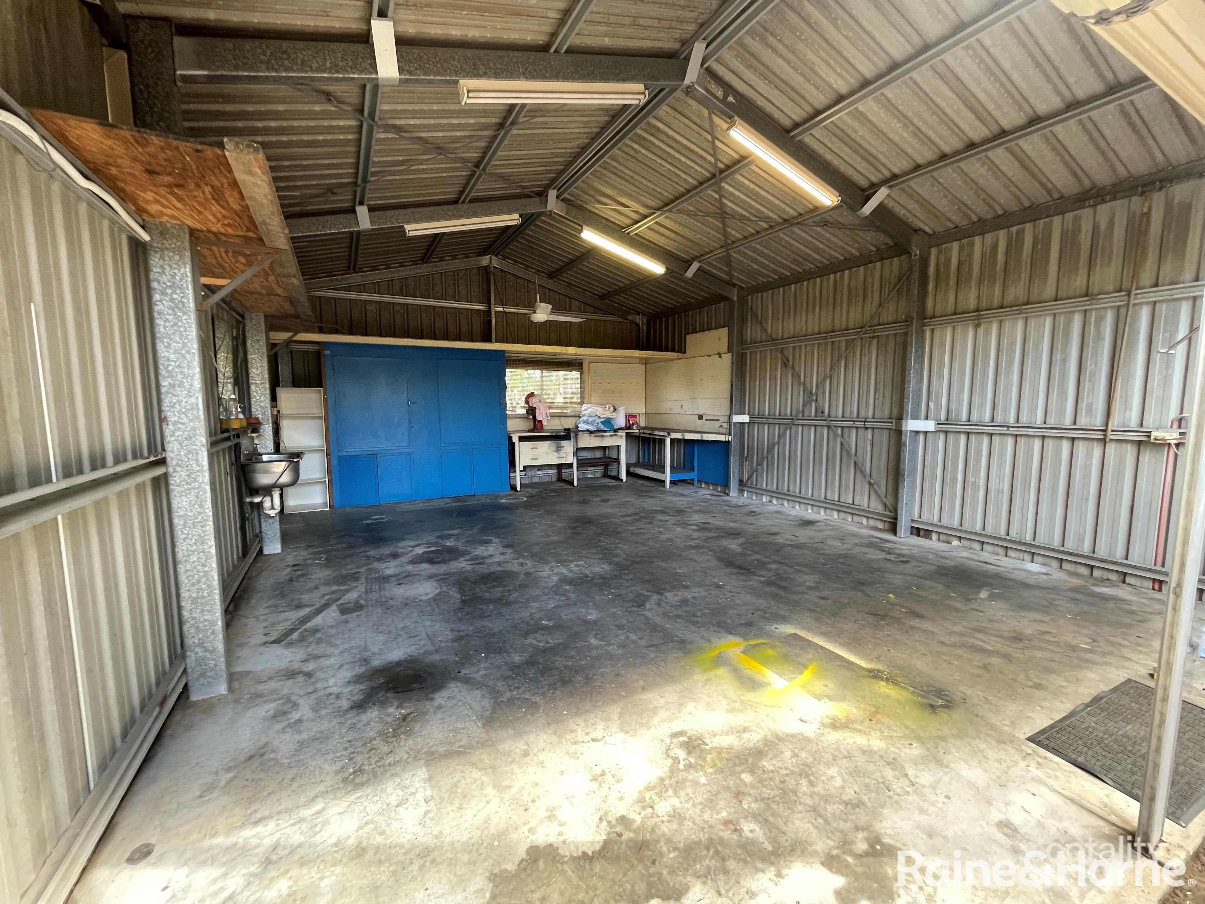 123 Elizabeth St, Urangan, QLD 4655