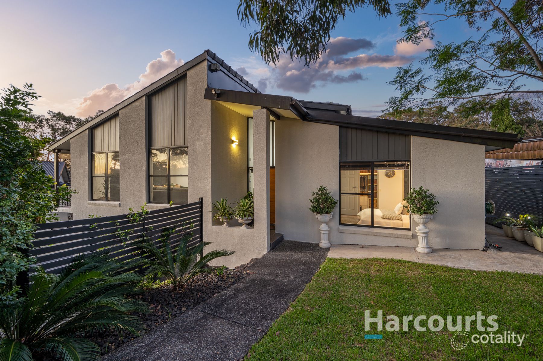39 Bayview St, Warners Bay, NSW 2282