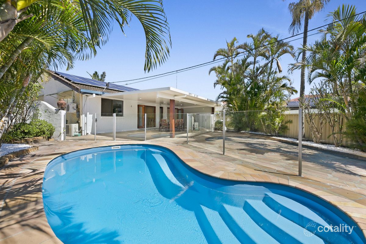 1/22 Adams Ave, Miami, QLD 4220