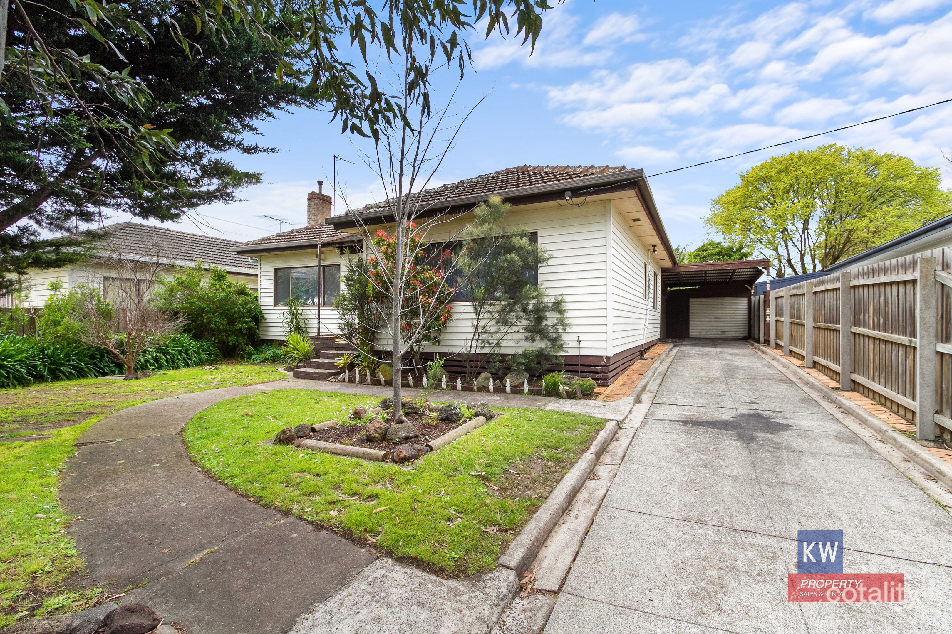 10 Catherine St, Morwell, VIC 3840