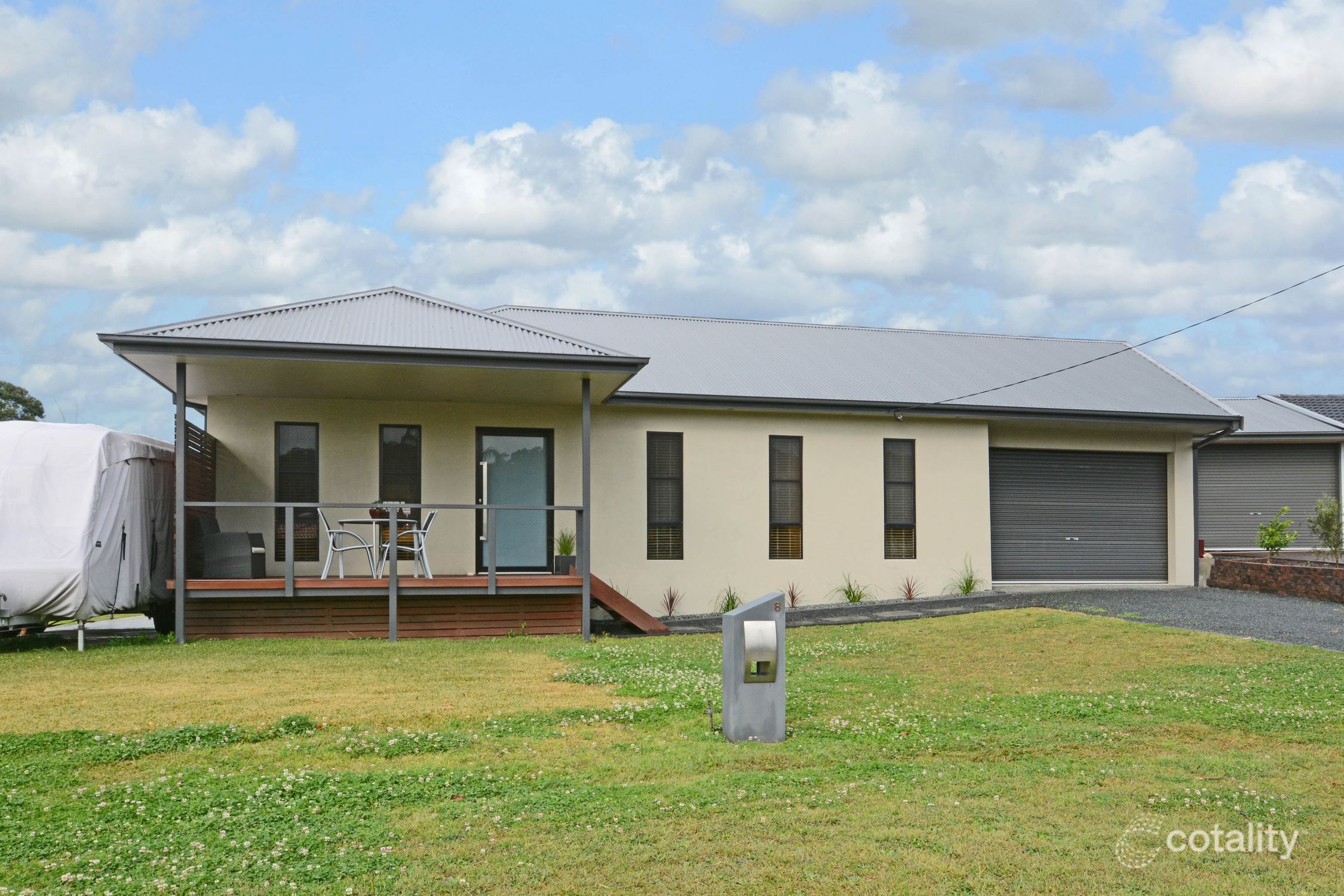 8 Victoria St, Teralba, NSW 2284