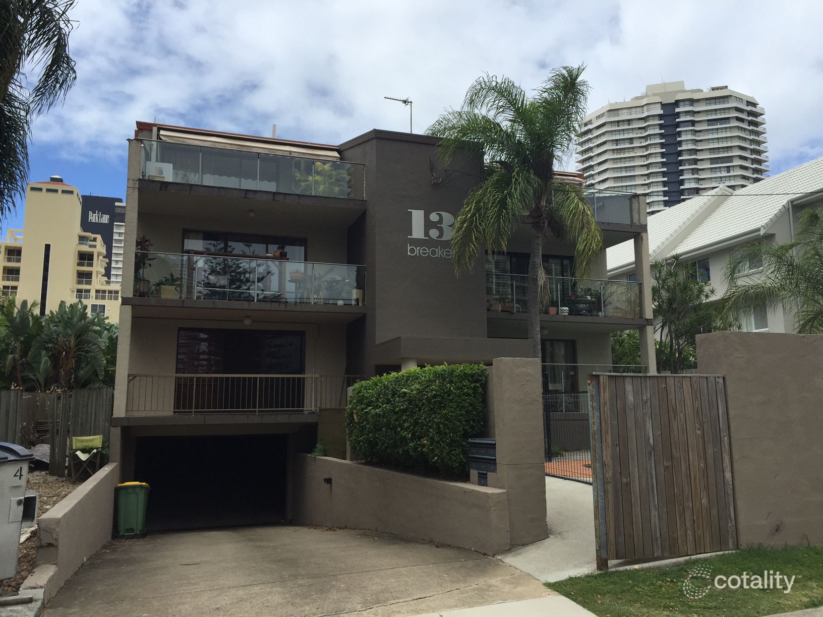 1/13 Breaker St, Main Beach, QLD 4217