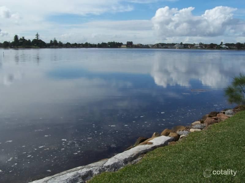 1/67 Marks Point Rd, Marks Point, NSW 2280