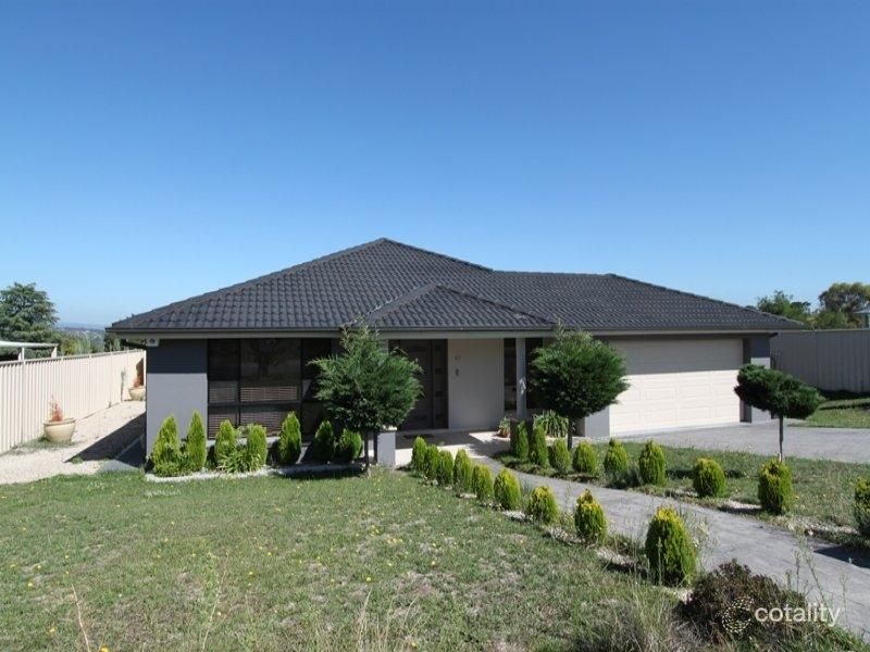 42 James Barnet Dr, Kelso, NSW 2795