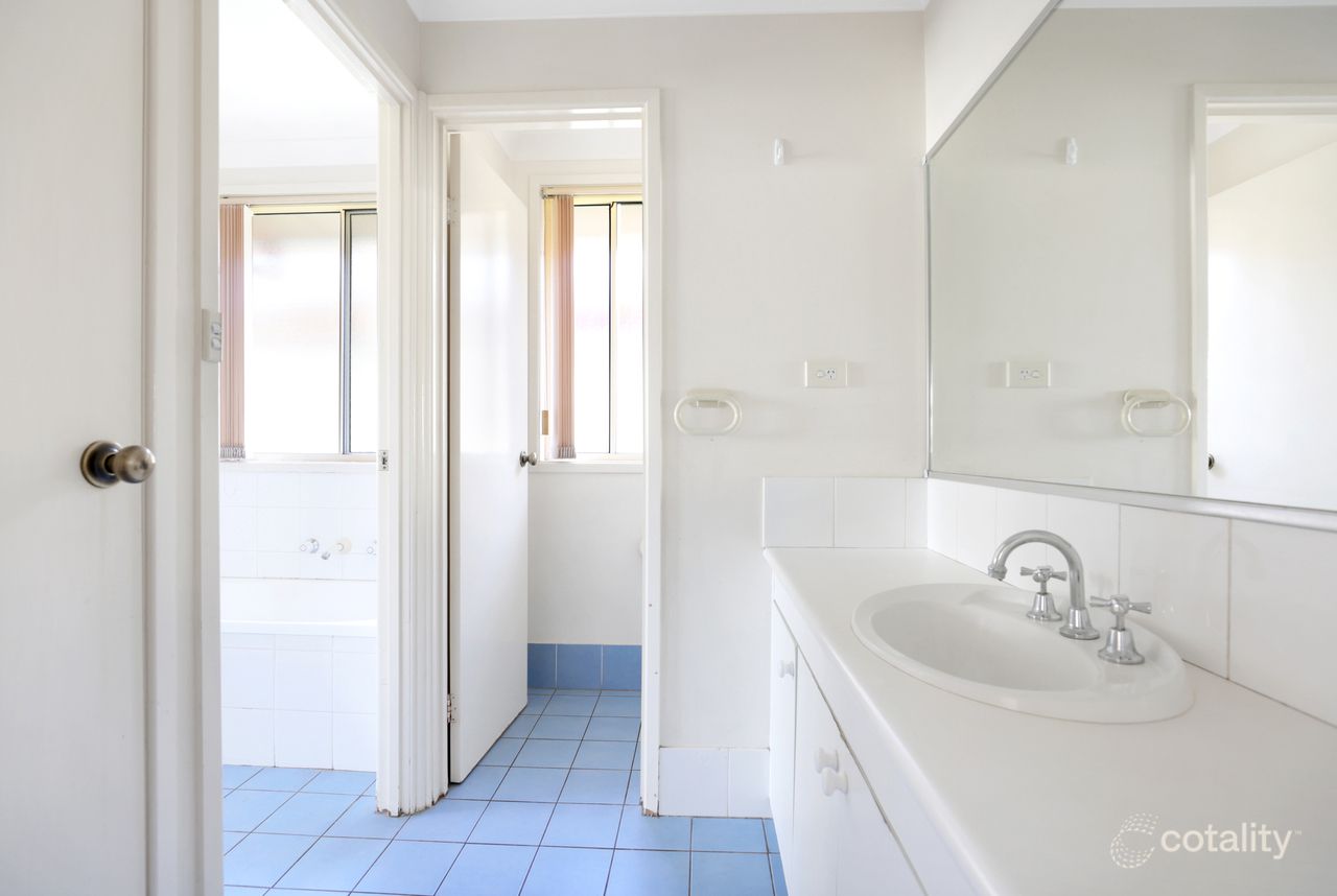 12 Kukundi Dr, Glenmore Park, NSW 2745