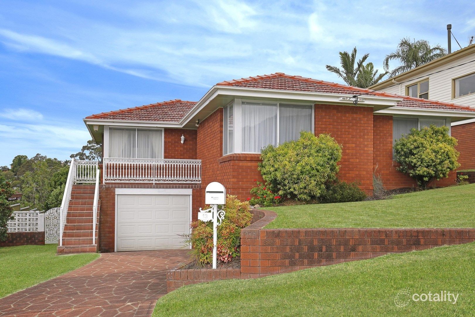 13 Sleigh St, Figtree, NSW 2525