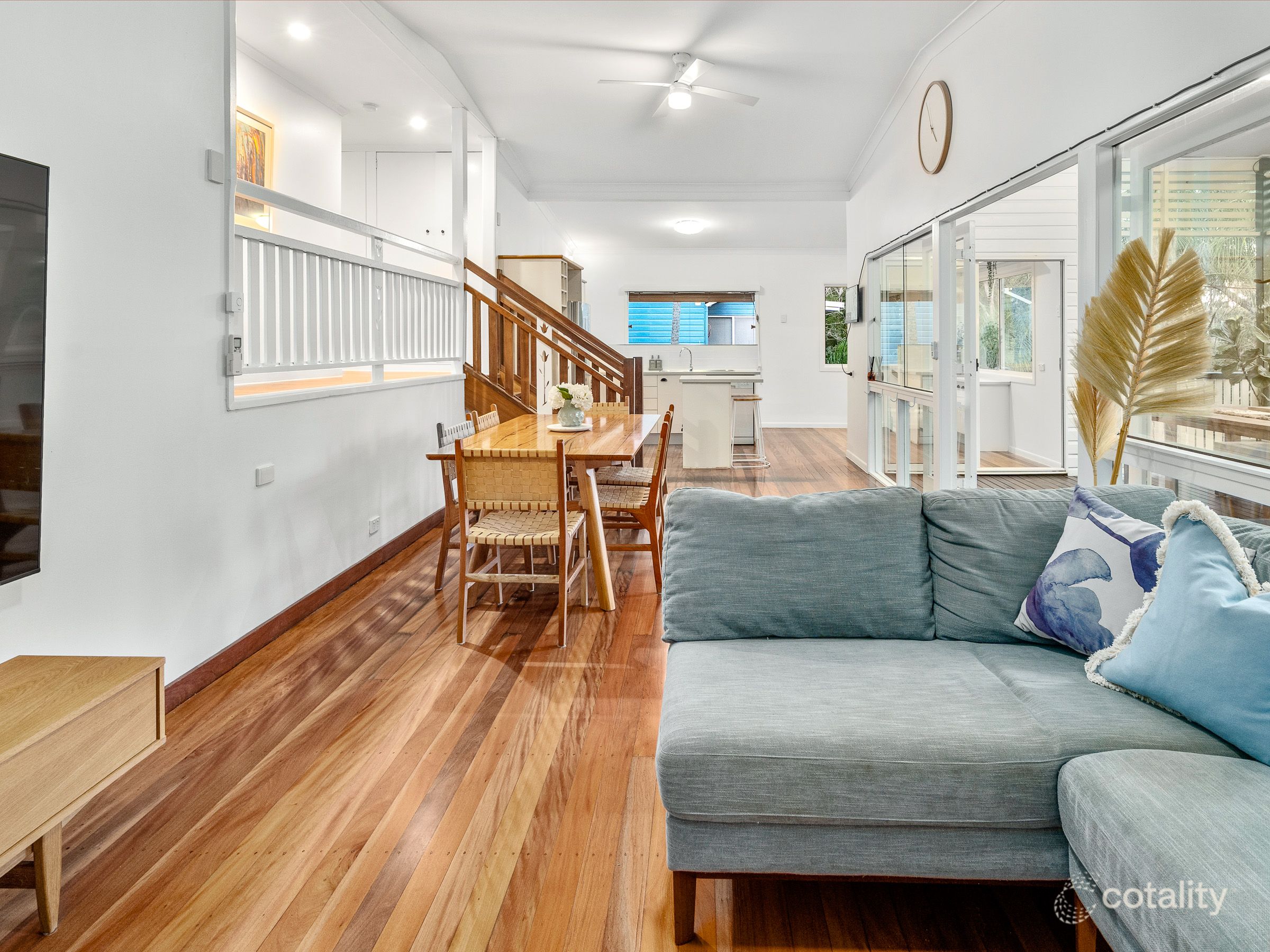 90 Nicholson St, Greenslopes, QLD 4120