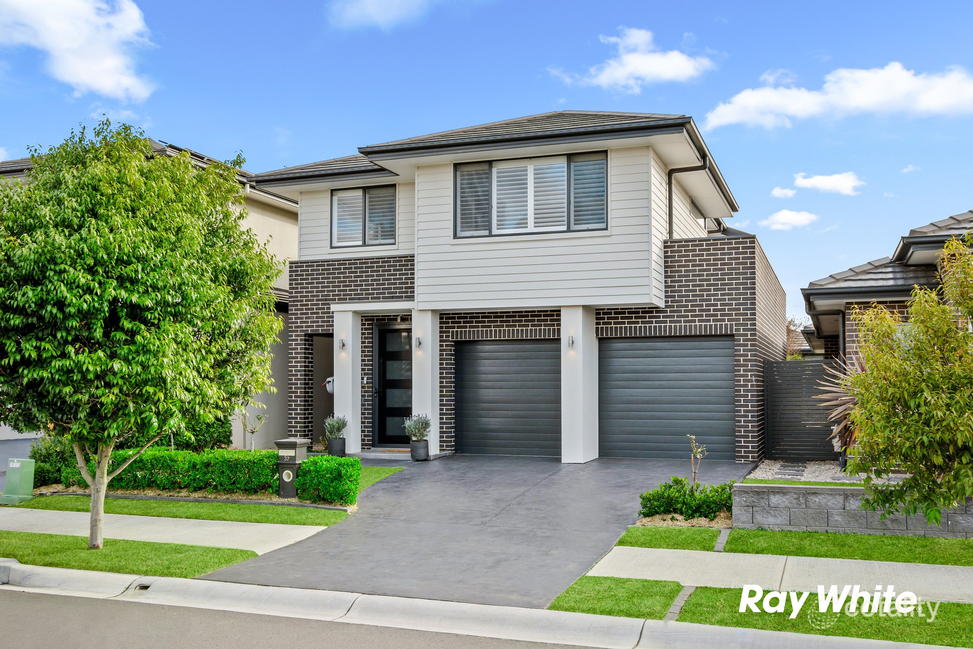37 Floribunda Pde, Marsden Park, NSW 2765