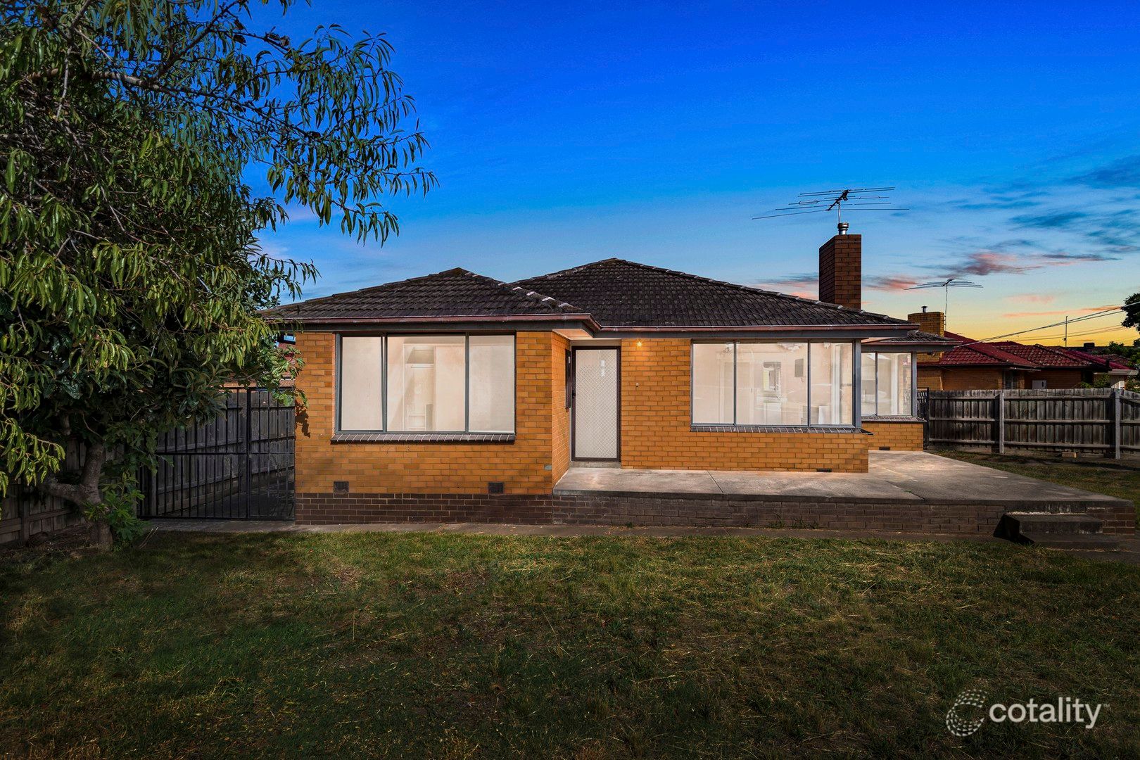 101 Edgars Rd, Thomastown, VIC 3074