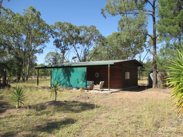 169 Emu Pde, Tara, QLD 4421