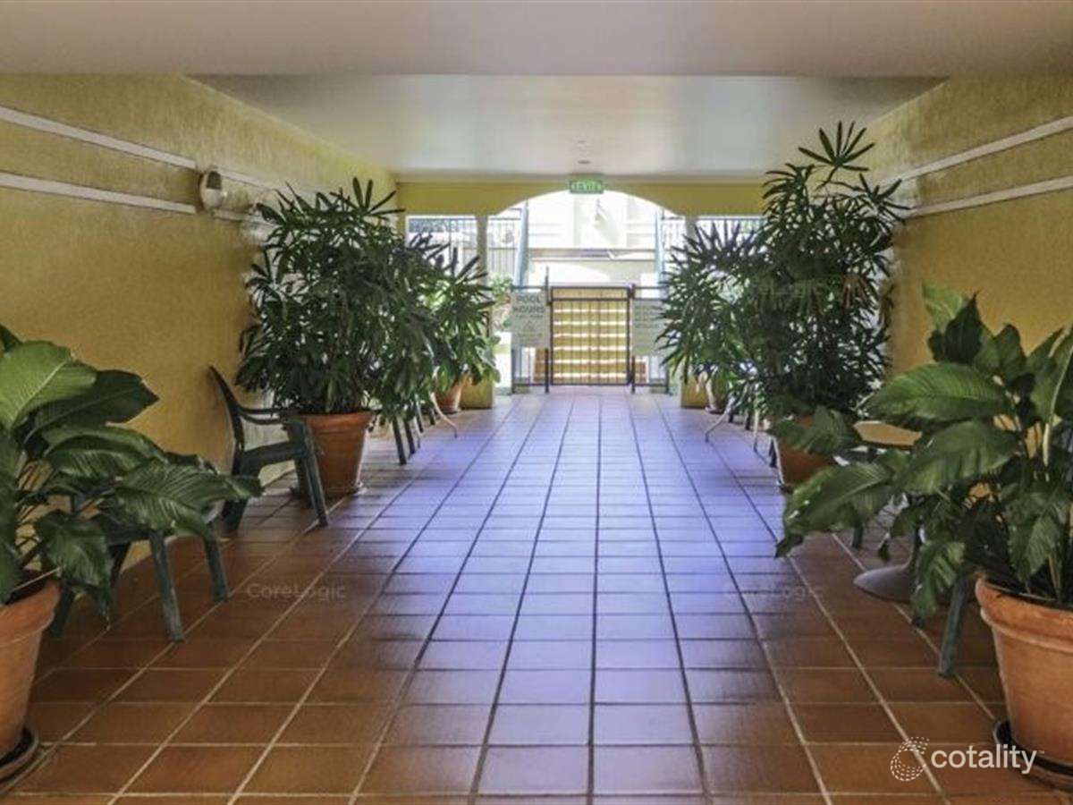 8/62-66 Abbott St, Cairns City, QLD 4870