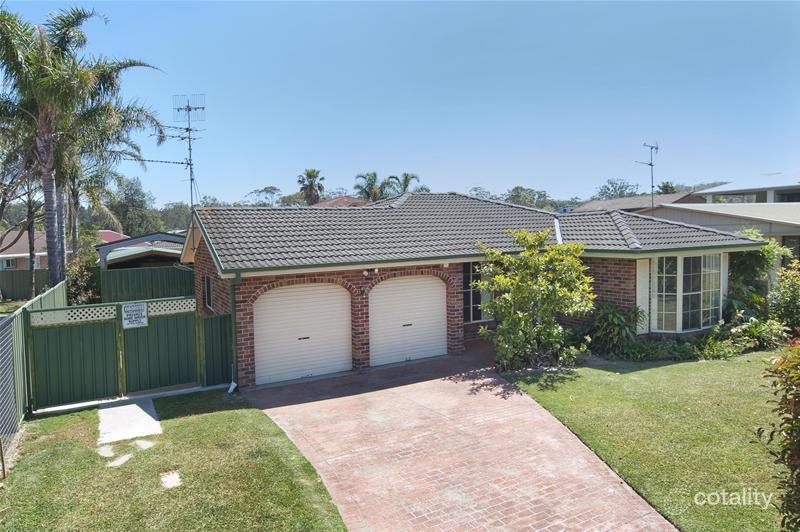 6 Belbowrie Pde, Maloneys Beach, NSW 2536