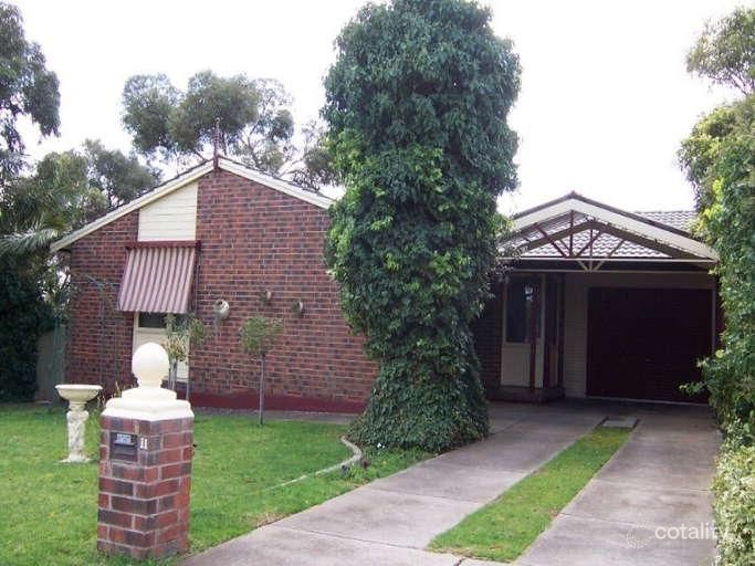 11 Conmurra Ct, Craigmore, SA 5114