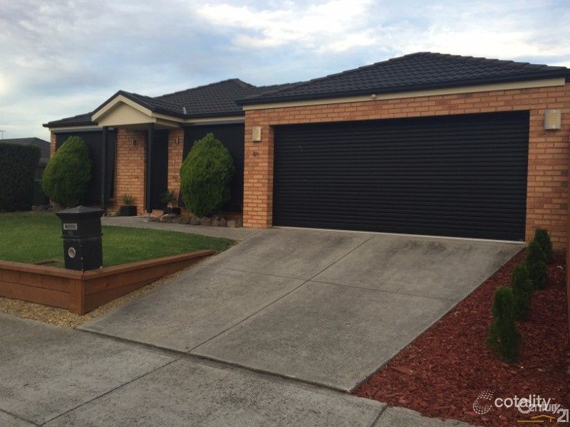 81 Storey Dr, Pakenham, VIC 3810