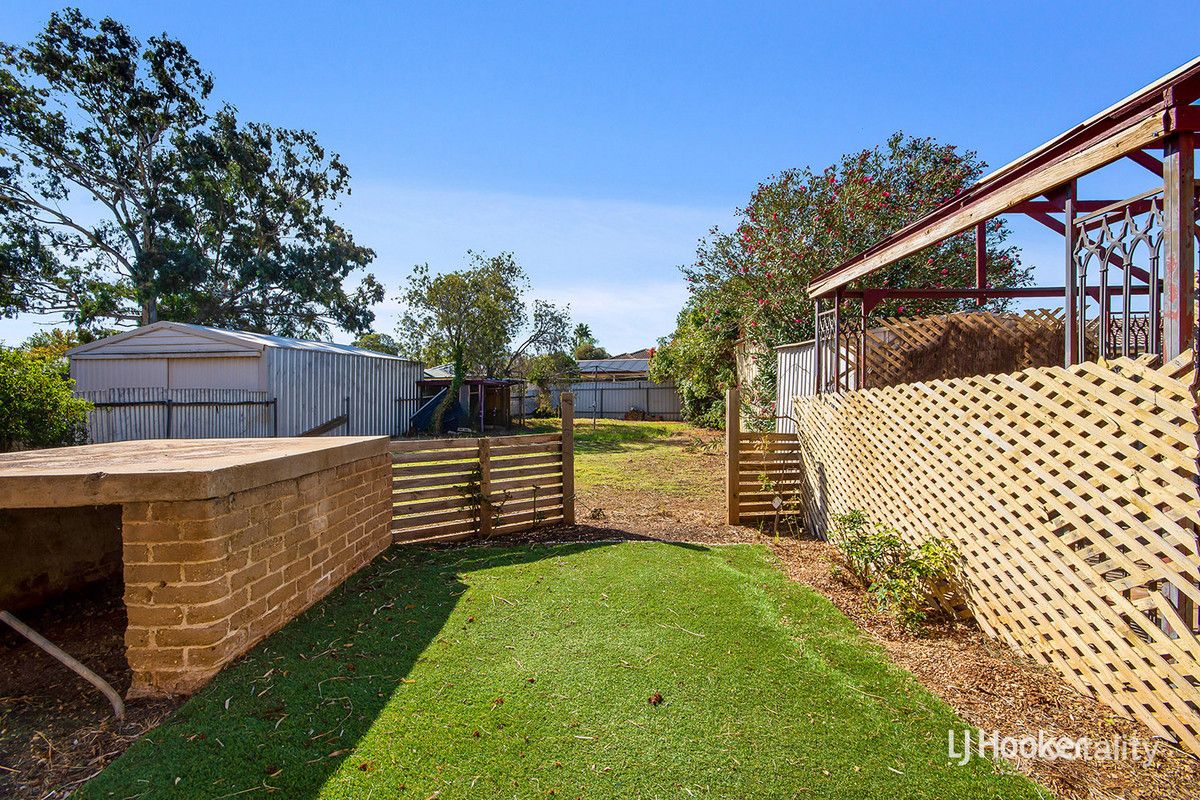 12 Dauntsey Rd, Elizabeth North, SA 5113