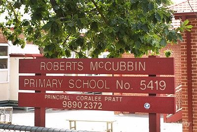 11/8 Via Media, Box Hill, VIC 3128