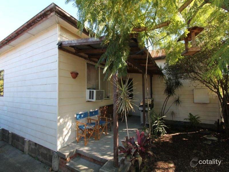 36 Fern Valley Rd, Cardiff, NSW 2285