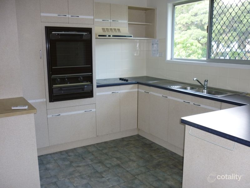 11 Borodin St, Bellbird Park, QLD 4300