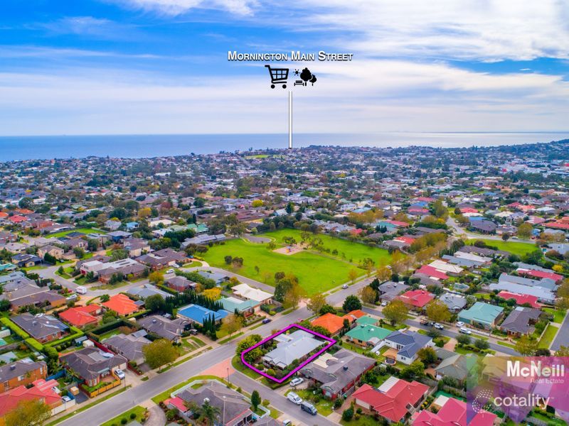 1 Wensley Cl, Mornington, VIC 3931